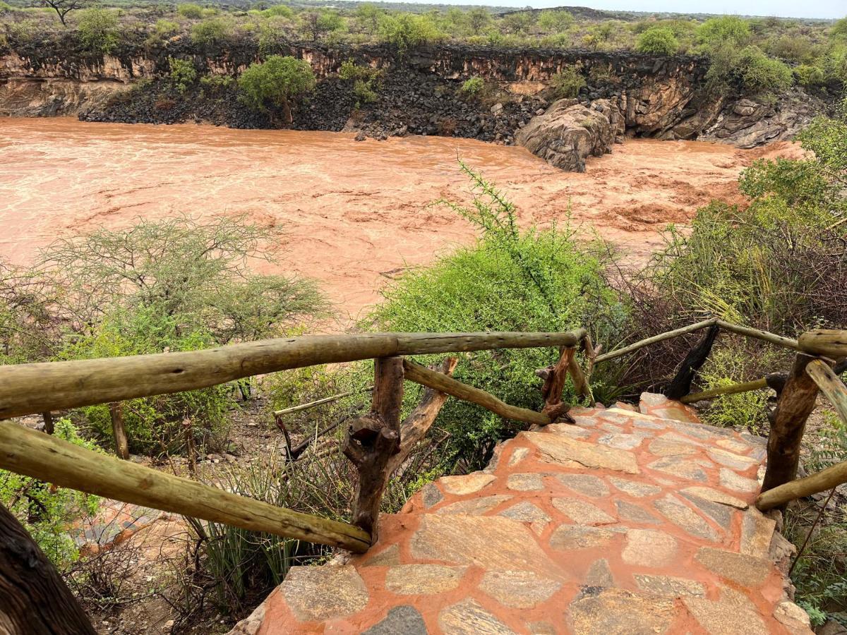 Вилла Lion'S Cave Camp, Samburu Archers Post Экстерьер фото