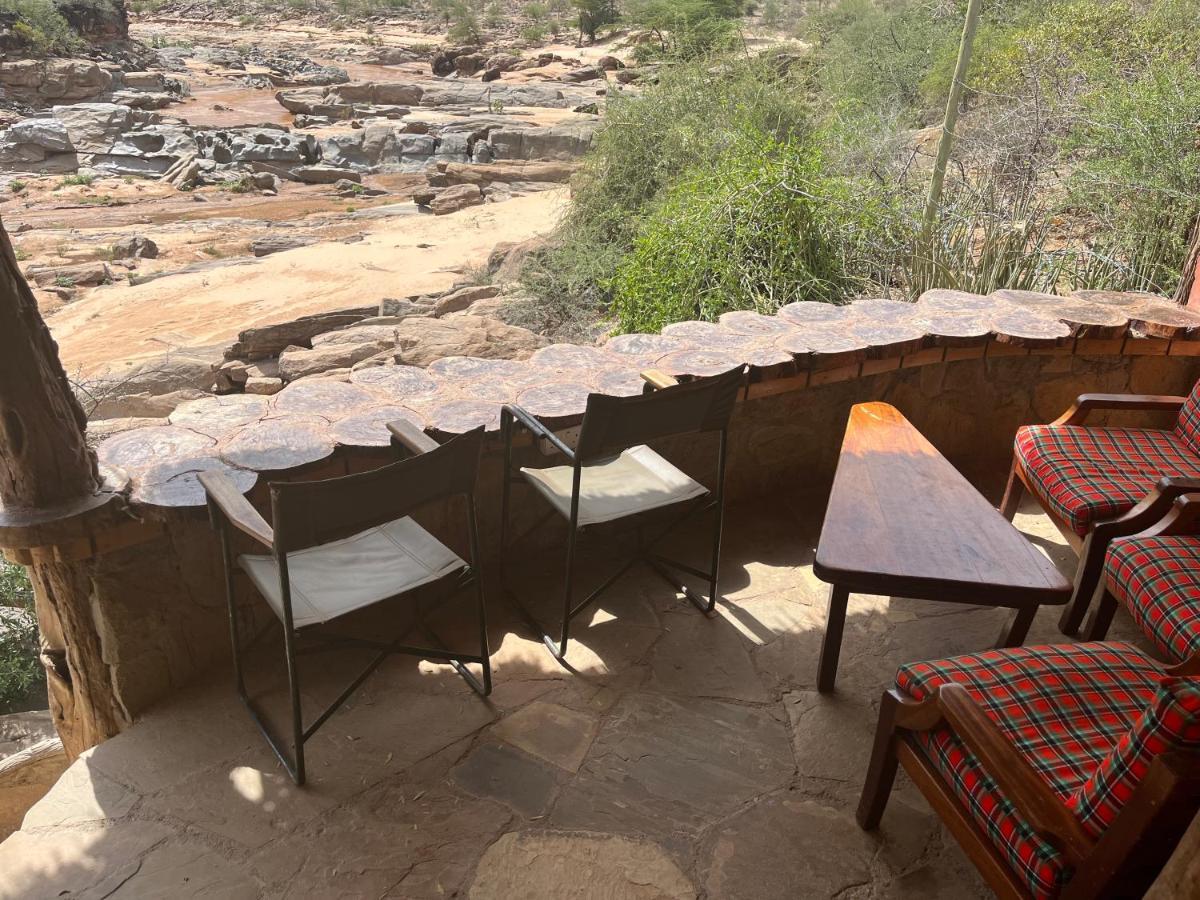 Вилла Lion'S Cave Camp, Samburu Archers Post Экстерьер фото